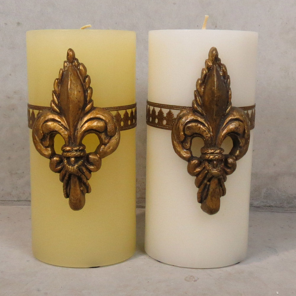 Large Del Ray Candle with Fleur de Lis - Ivory