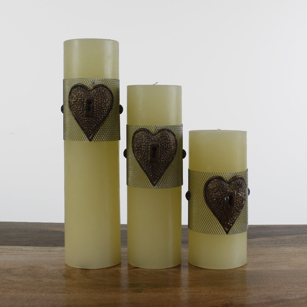 Ivory Heart Candles - Medium